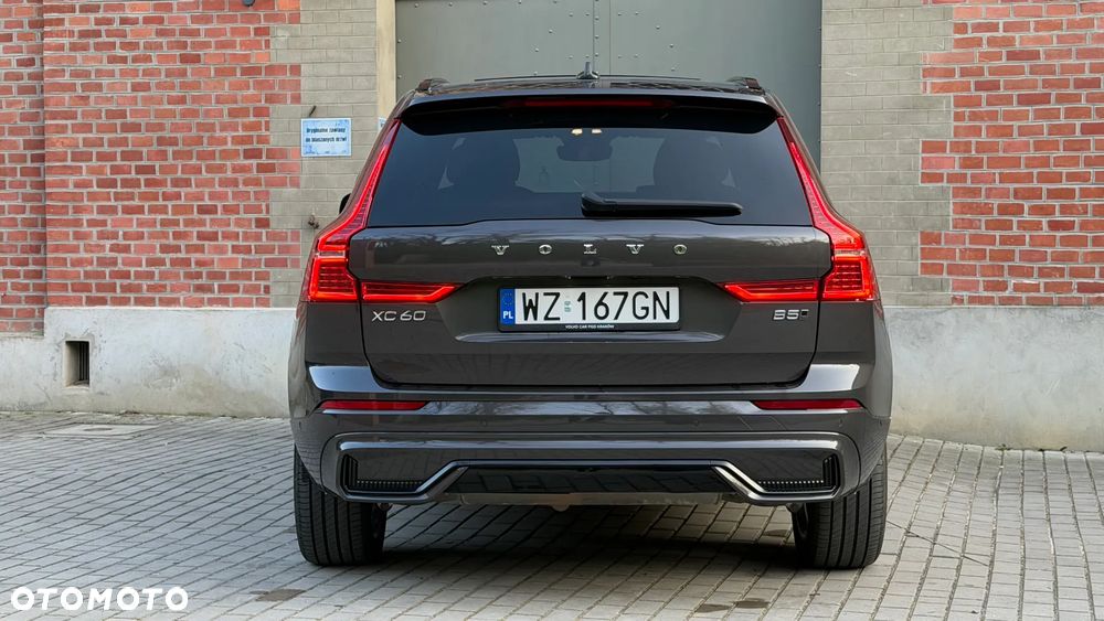 Volvo XC 60 B5 B AWD Ultra Black Edition - 15