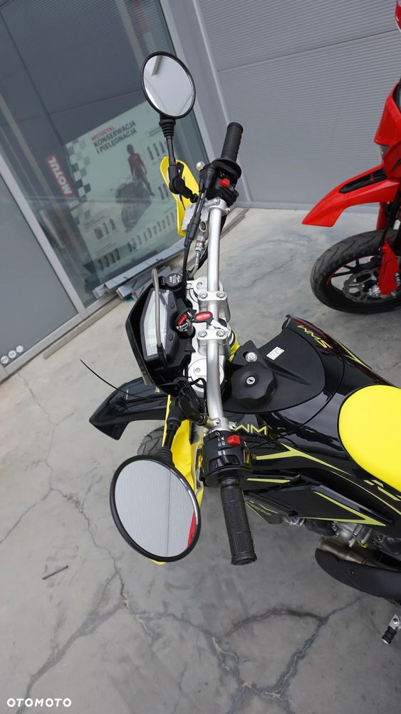 SWM SM 125 R - 11