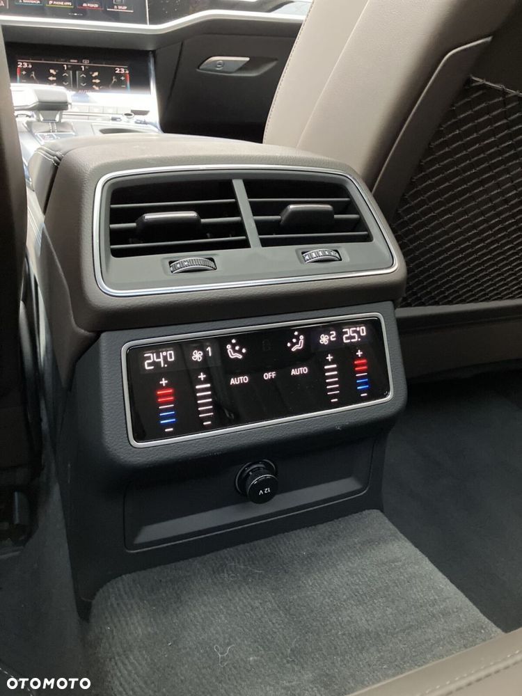 Audi A6 Avant - 17