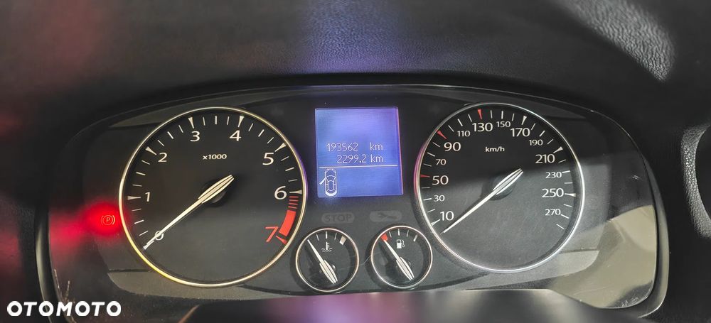 Renault Laguna 2.0 Authentique - 10