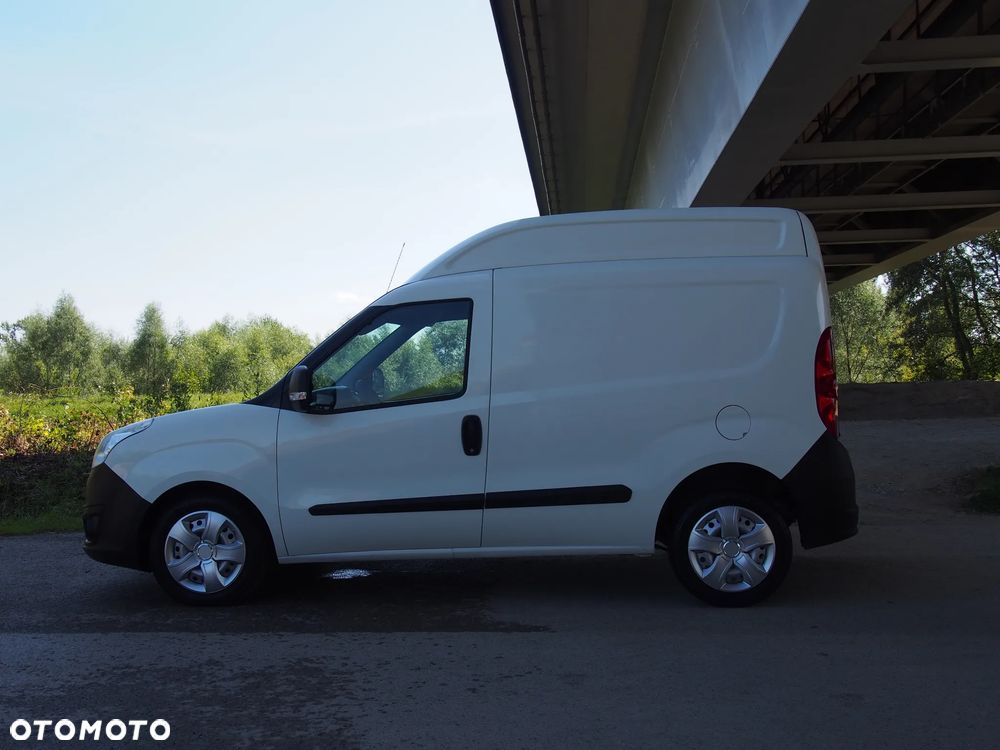 Opel COMBO - 6