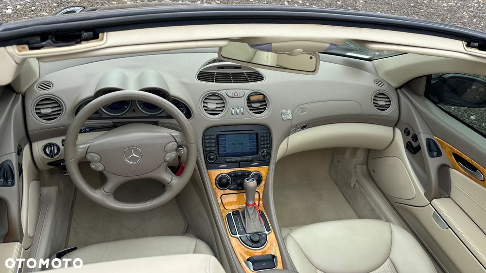 Mercedes-Benz SL 500 - 12
