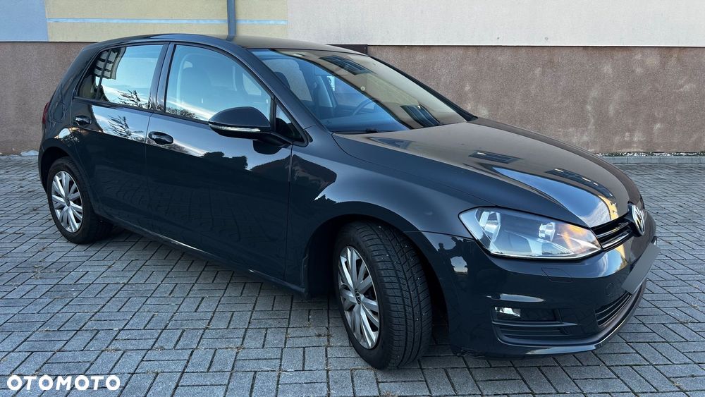 Volkswagen Golf - 27
