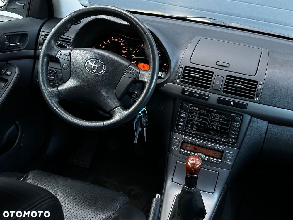 Toyota Avensis 2.0 VVT-i Prestige Premium - 9