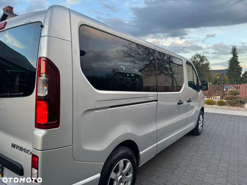 Opel Vivaro - 20