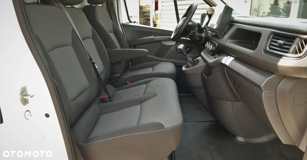 Nissan Primastar - 16