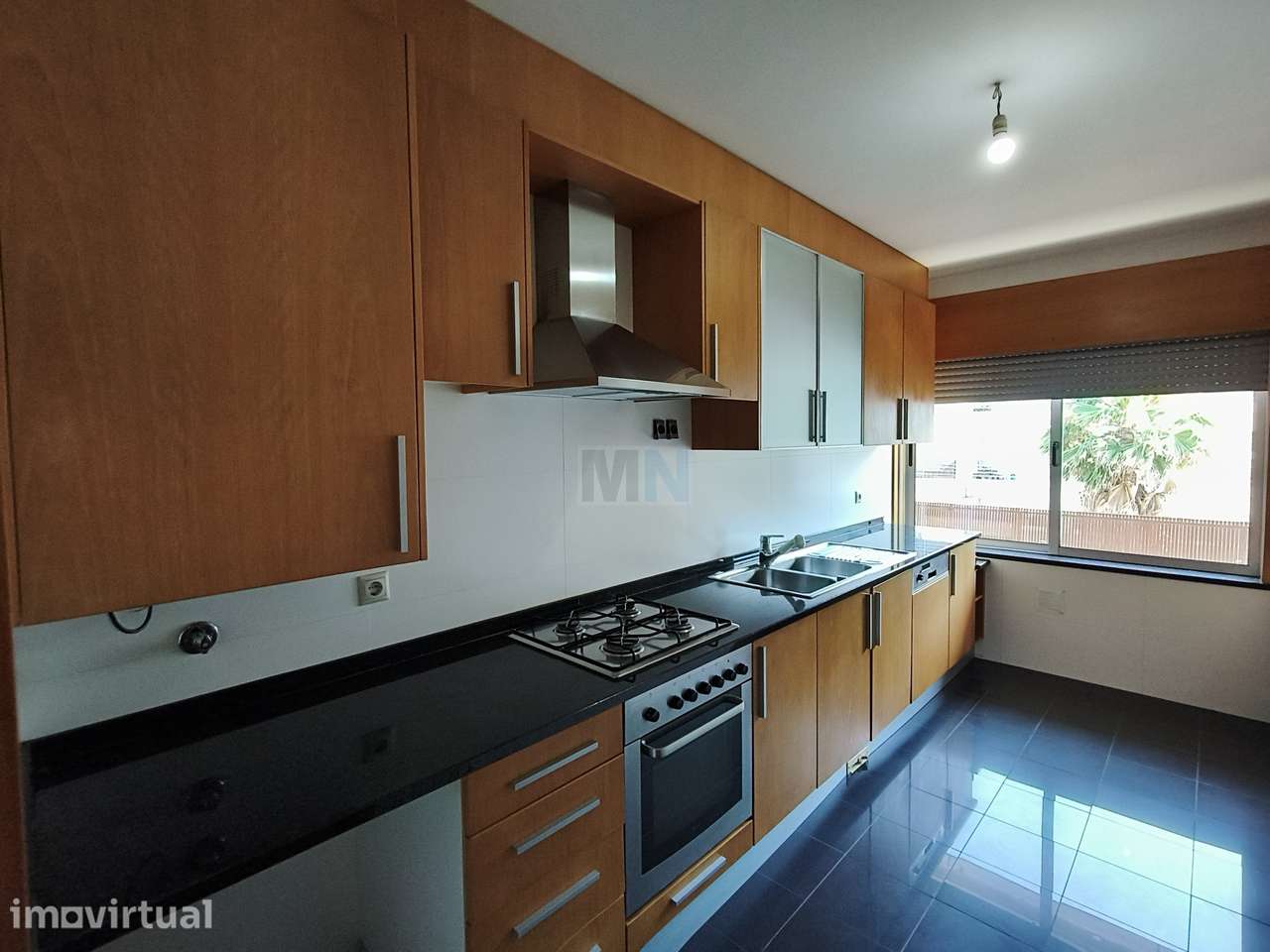 Apartamento T2 +Ap junto à Ponte Europa - Grande imagem: 4/14