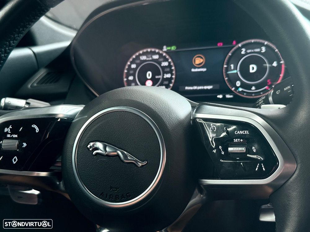 Jaguar E-Pace 2.0 D165 R-Dynamic S AWD Aut. - 19