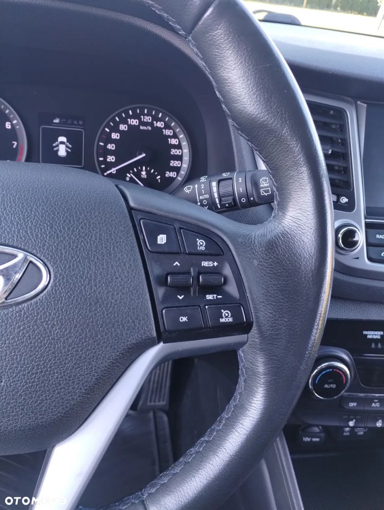 Hyundai Tucson 1.6 GDi 2WD Trend - 29