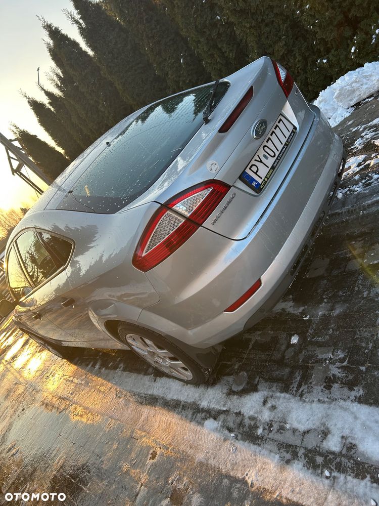 Ford Mondeo 1.8 TDCi Trend - 9