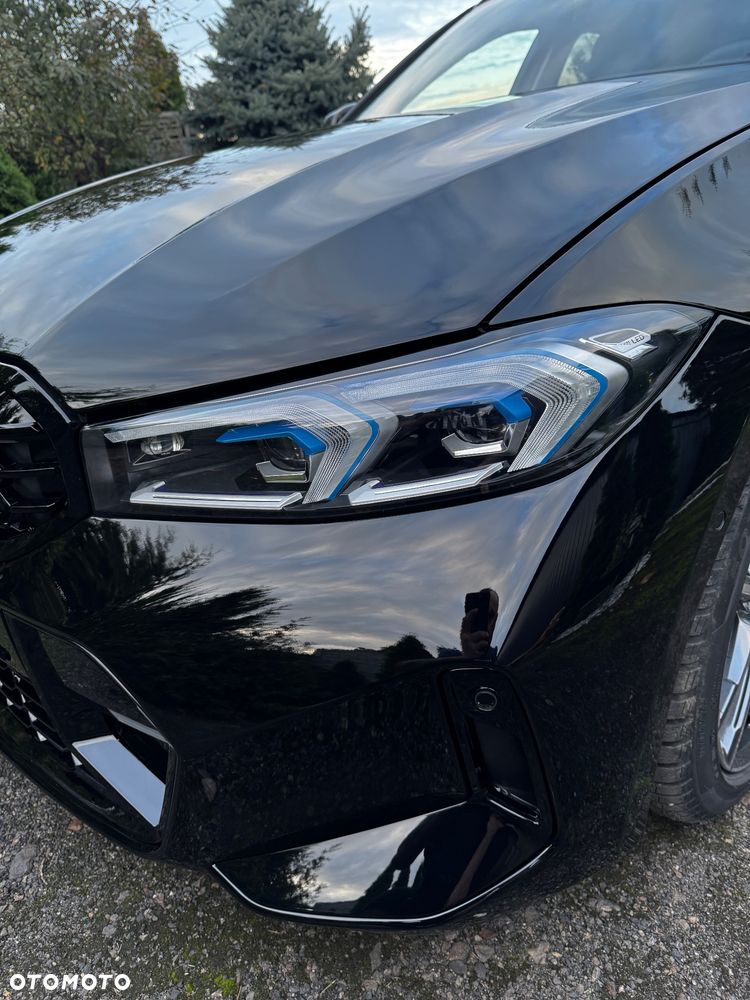 BMW Seria 3 330e PHEV sport - 12
