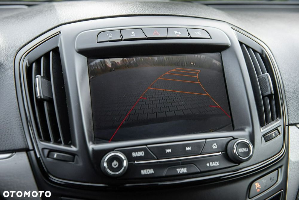 Opel Insignia - 21