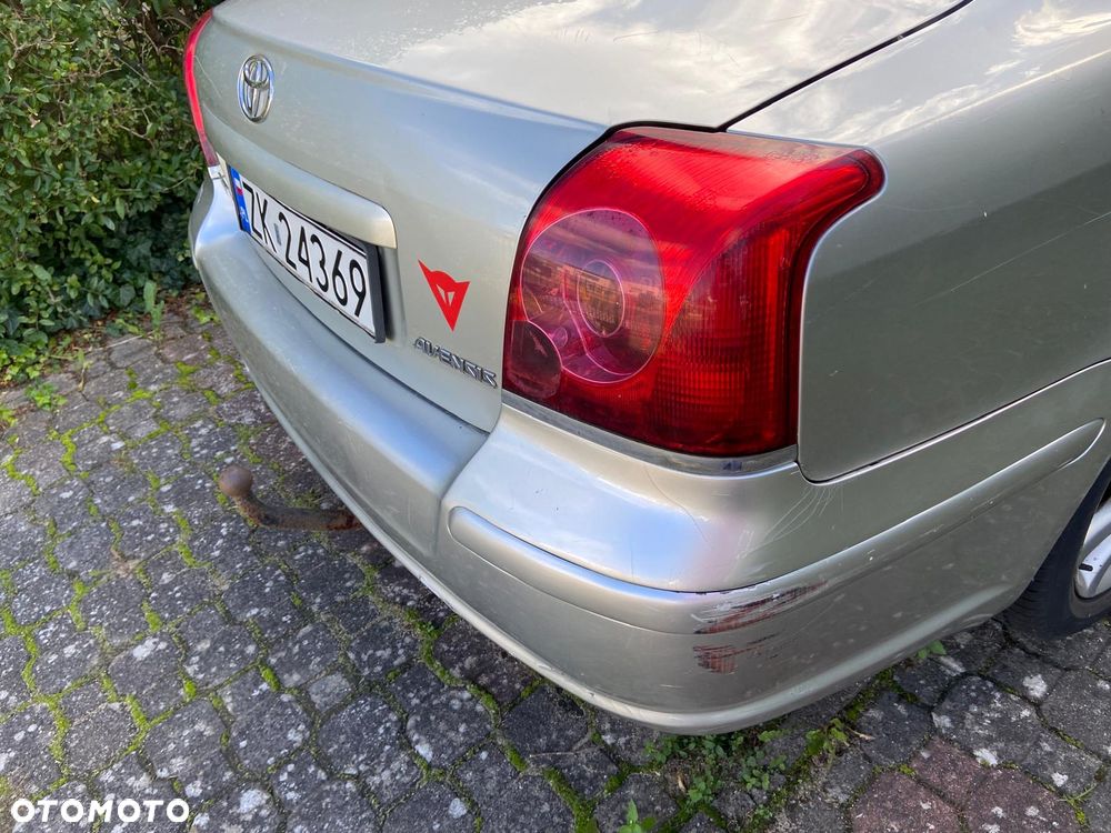 Toyota Avensis 1.8 VVT-i Terra - 5
