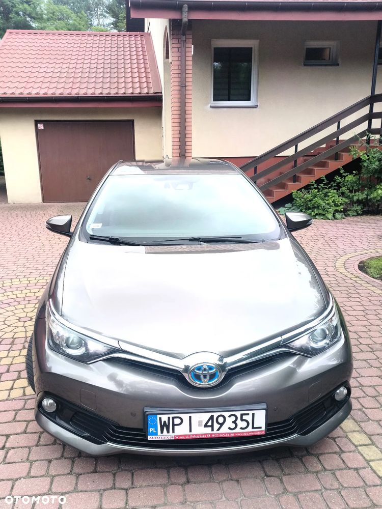 Toyota Auris Hybrid 135 Prestige - 3