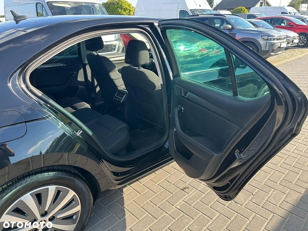 Skoda Superb 2.0 TSI Style DSG - 28