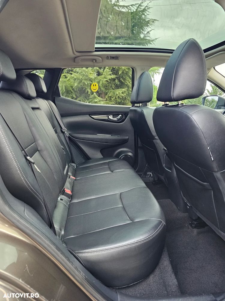 Nissan Qashqai 1.6 DCI Start/Stop X-TRONIC Tekna - 14