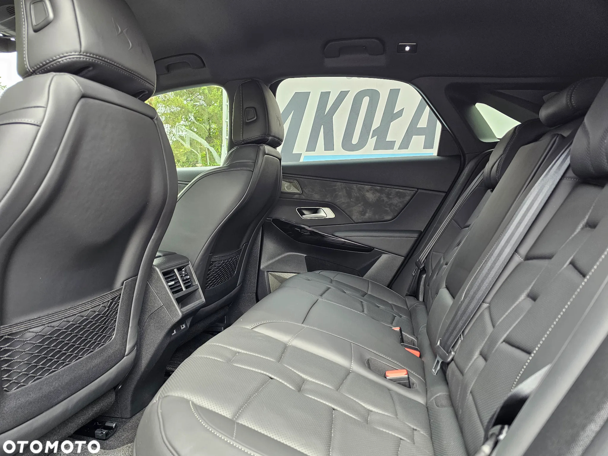 DS Automobiles DS 7 Crossback 1.6 E-Tense 4x4 Louvre - 19