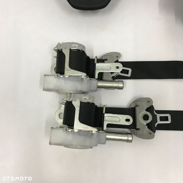 RAV 4 DESKA KONSOLA PODUSZKI PASY AIRBAG - 16
