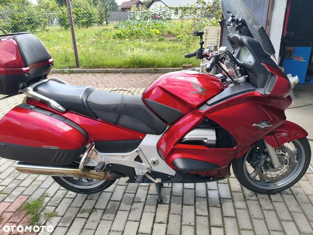 Honda ST - 1
