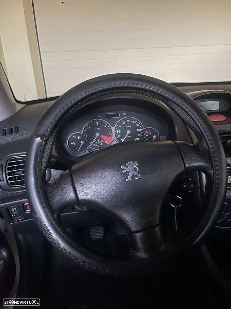 Peugeot 206 2.0 HDi XS - 12
