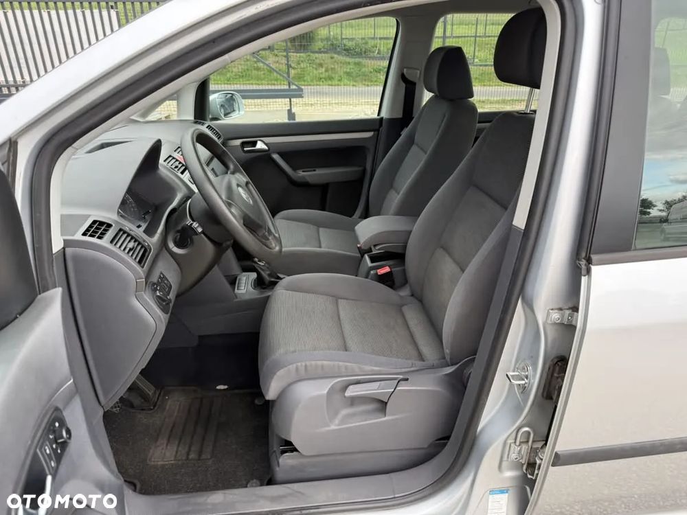 Volkswagen Touran 1.9 TDI DPF Conceptline - 13