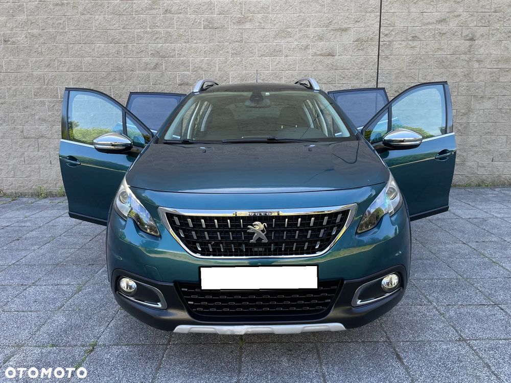 Peugeot 2008 PureTech 130 Allure - 4