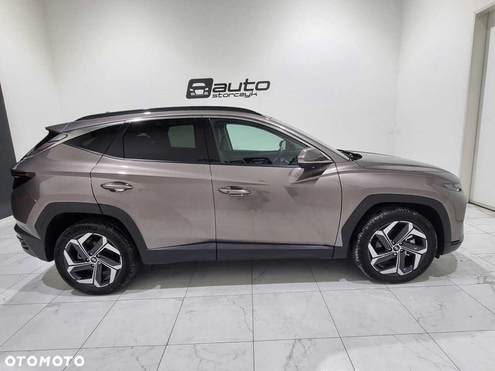 Hyundai Tucson - 2