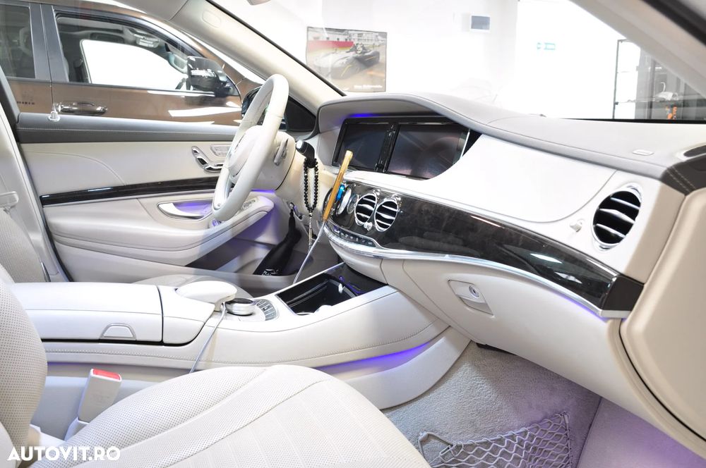 Mercedes-Benz S - 12
