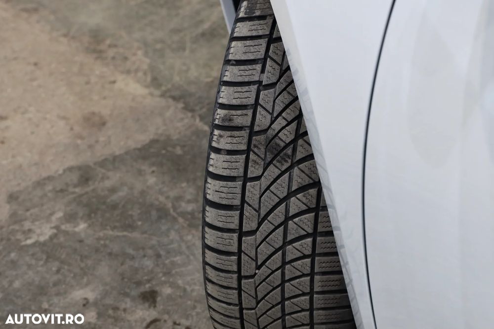 Renault Megane dCi 110 FAP Paris Business - 33