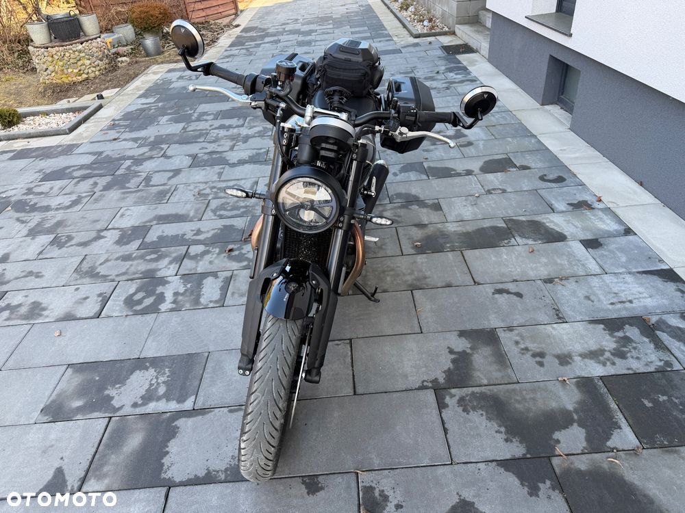 Triumph Speed Twin - 4