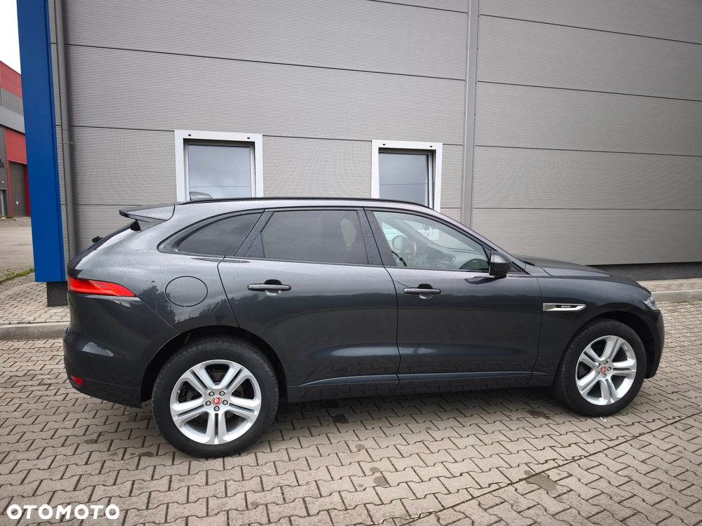 Jaguar F-Pace 30d AWD R-Sport - 25