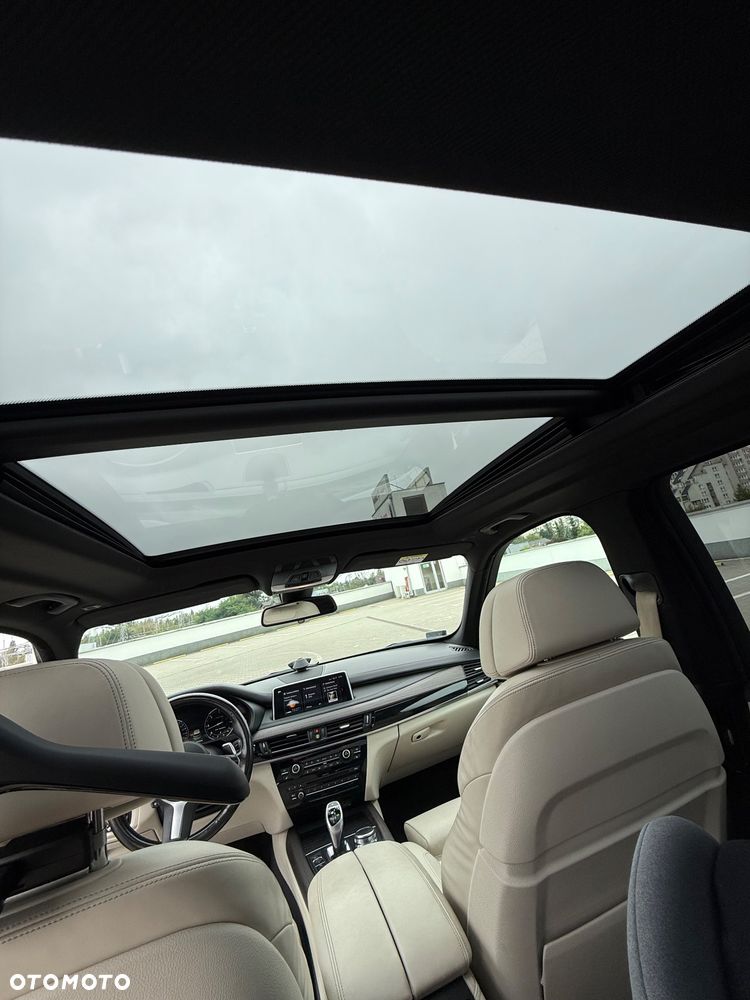 BMW X5 M M50d - 16