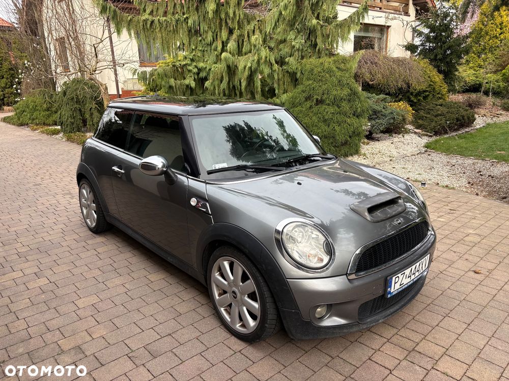 MINI Cooper S - 1