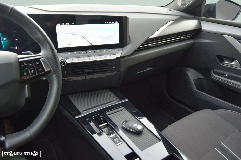 Opel Astra 1.2 T GS Line Aut. - 45