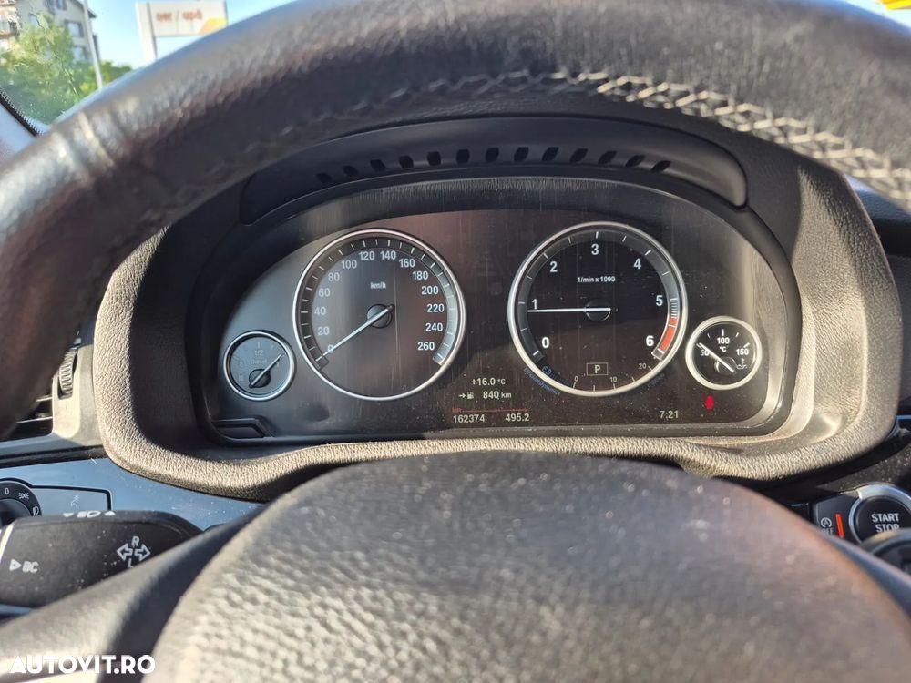 BMW X3 xDrive20d AT Advantage - 12