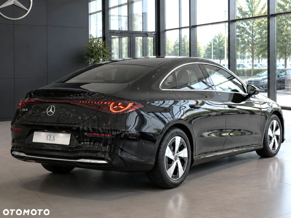 Mercedes-Benz CLA 180 mHEV AMG Line 7G-DCT - 2