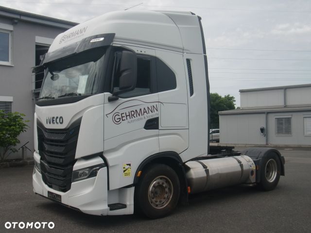 Iveco 460 LNG - 1