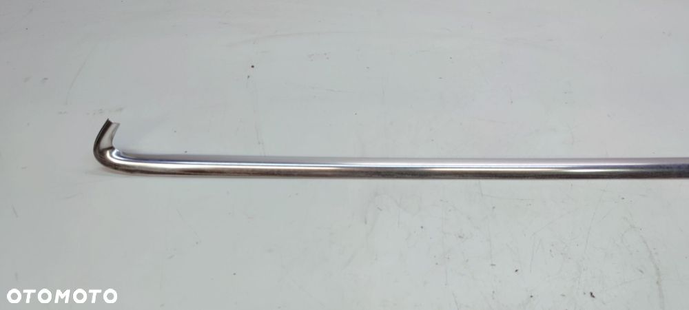 LISTWA KAROSERYJNA SZYBY CHROM PRAWY TYŁ AUDI A3 8V 8V3853346A - 2