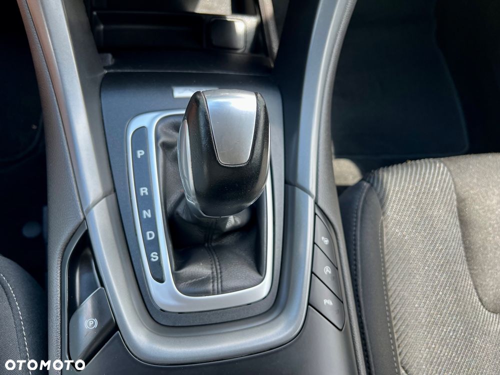 Ford Mondeo 2.0 EcoBlue Titanium - 17