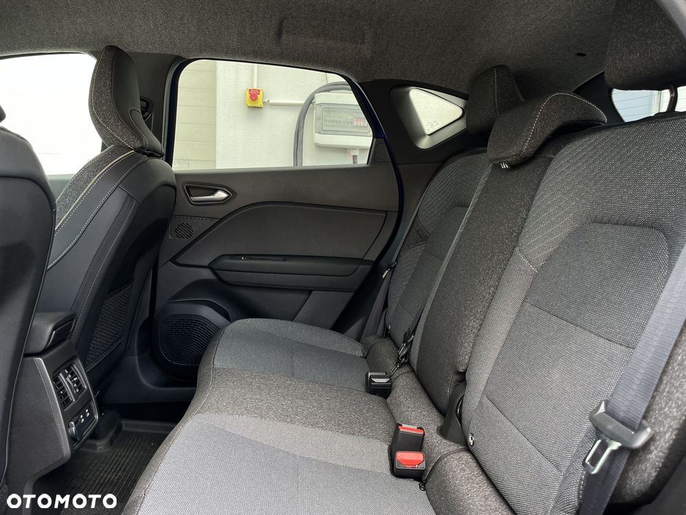 Renault Captur - 16