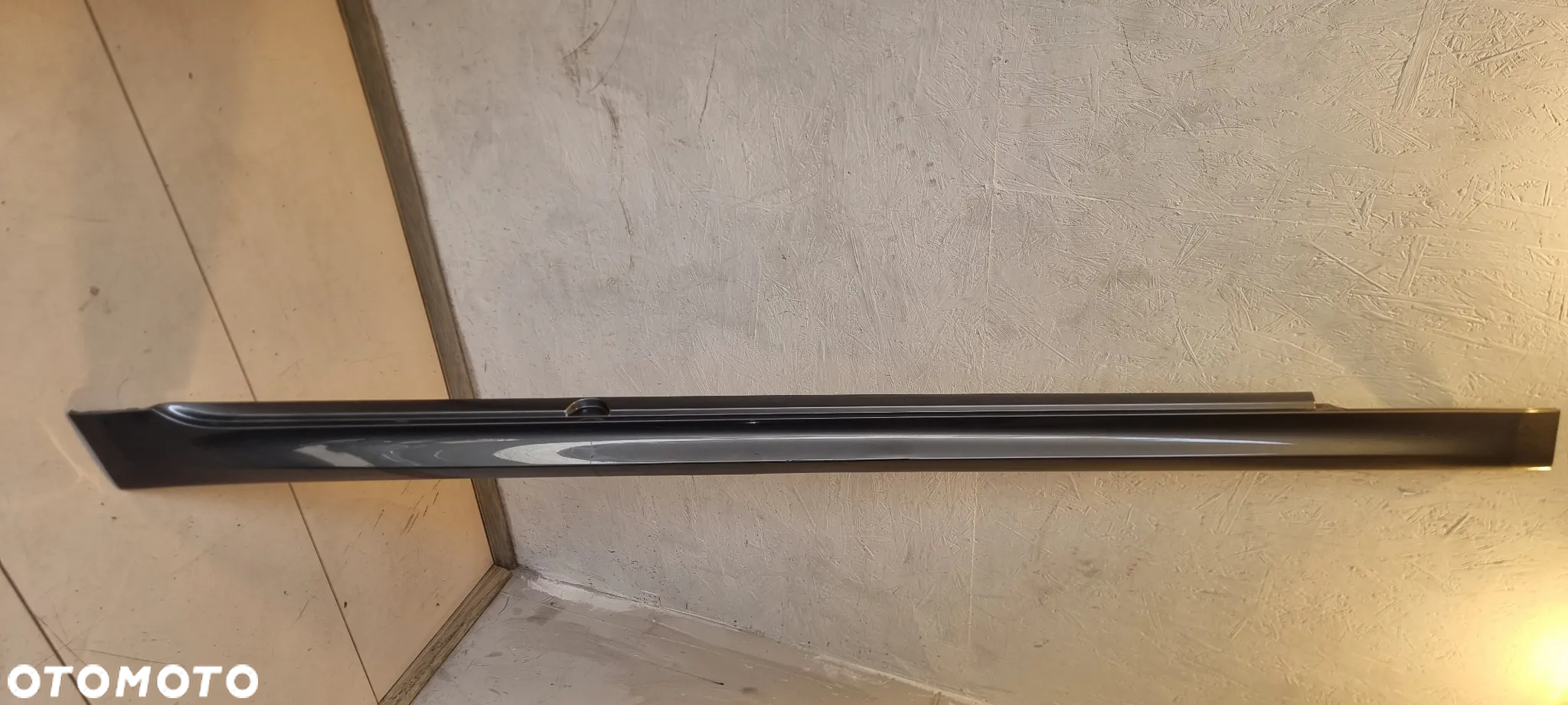 Listwa progowa prawa przód BMW 5 G30/31 M-PAKIET - 2