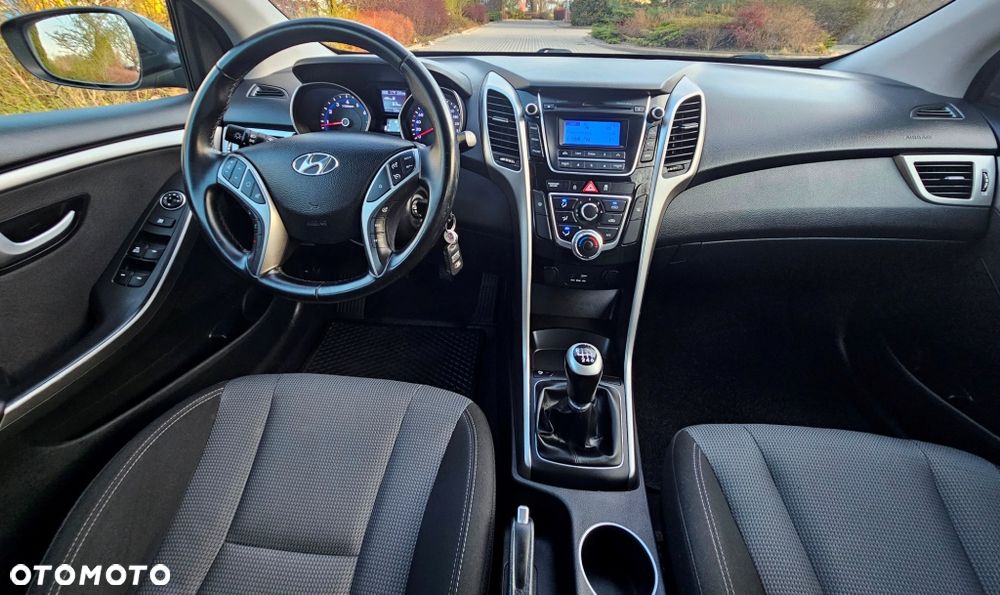 Hyundai i30 1.4 Select - 13