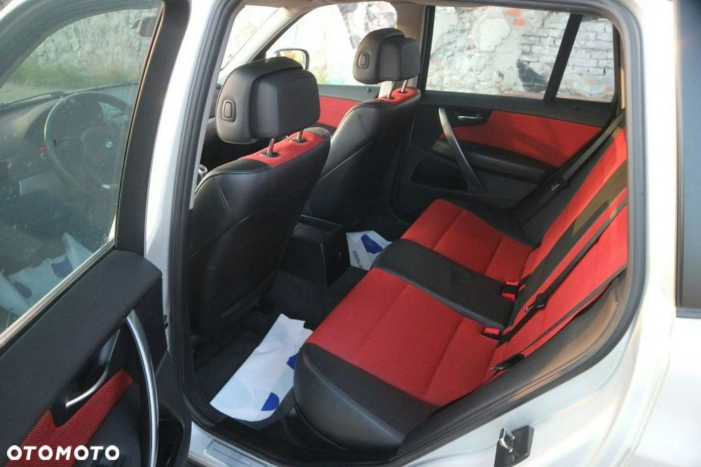 BMW X3 xDrive18d - 9