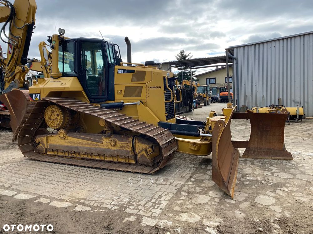 Caterpillar CAT D6N LGP, 2017 ROK, 8000 MTH, Z NIEMIEC, SUPER UTRZYMANY - 5