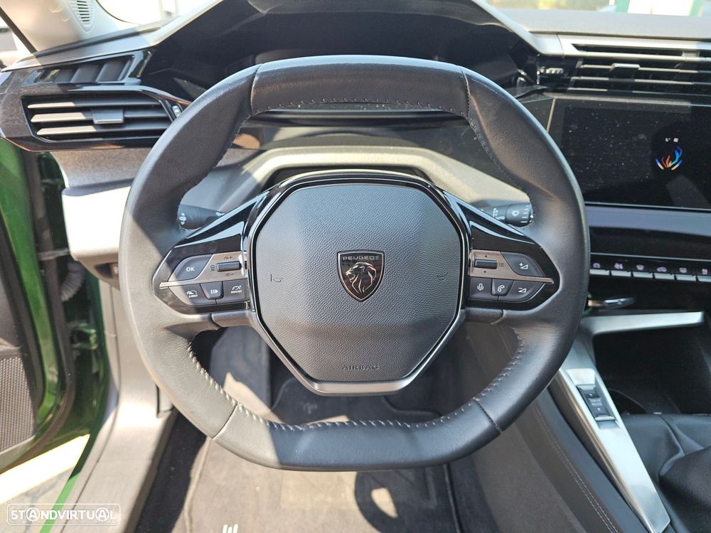 Peugeot 308 1.2 PureTech Allure - 23