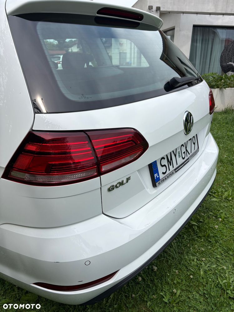 Volkswagen Golf 1.6 TDI BMT Comfortline - 10