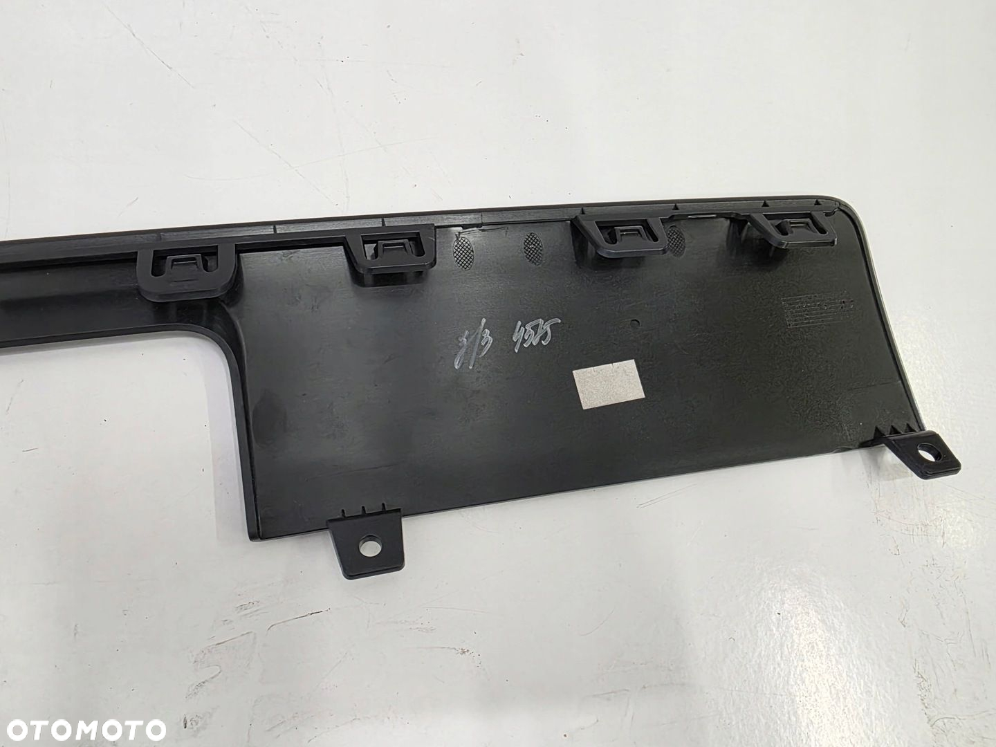 DOKŁADKA SPOILER LAND ROVER DISCOVERY L663 II L8B2-19K809-C N8B2-19K809-C - 6