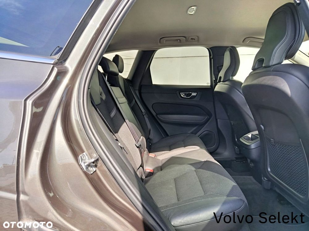 Volvo XC 60 - 13