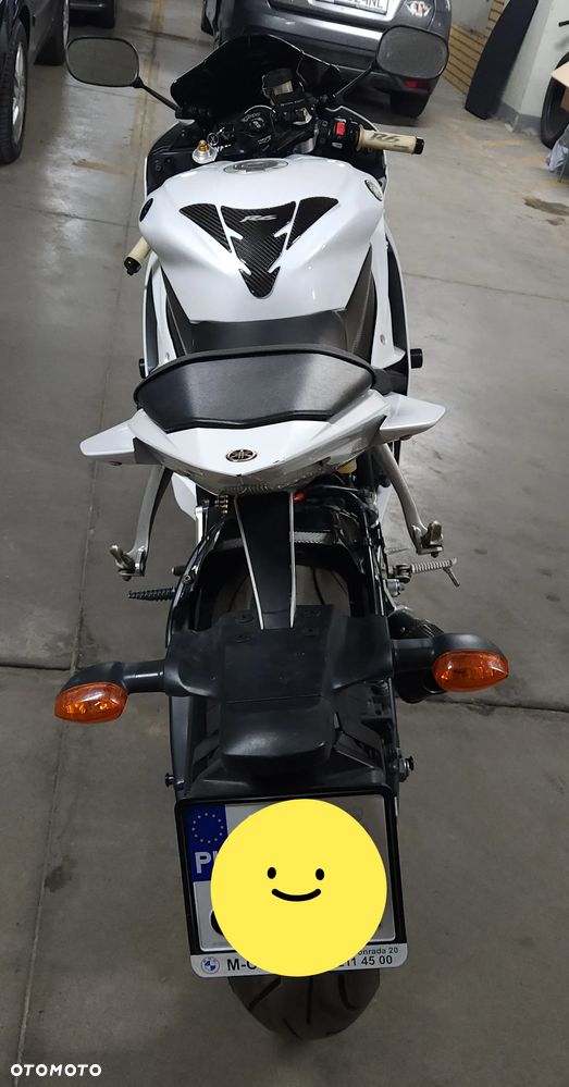 Yamaha R6 - 4