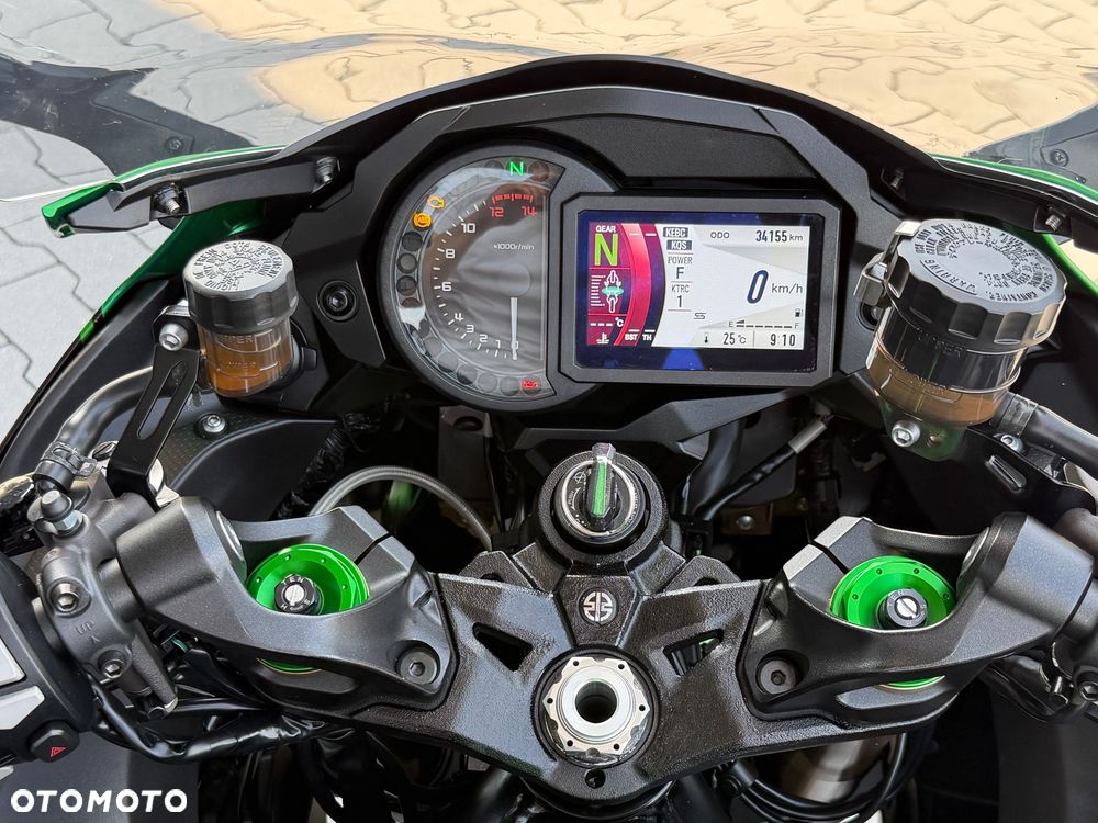 Kawasaki Ninja H2 SX - 27